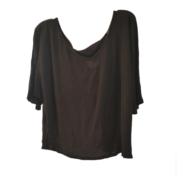 Short Sleeve Tee Size M - Picture 3 of 3